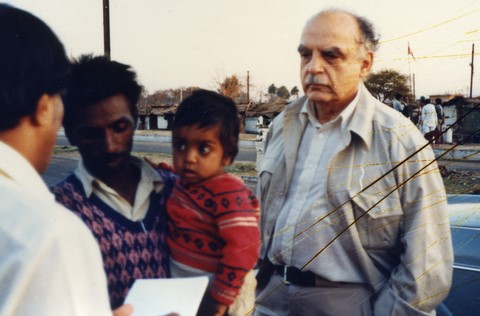 Bhopal 1985, Union Carbide worker and Alfred de Grazia
