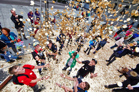 Unconditional Basic Income referendum initiative accepted in switzerland, bern